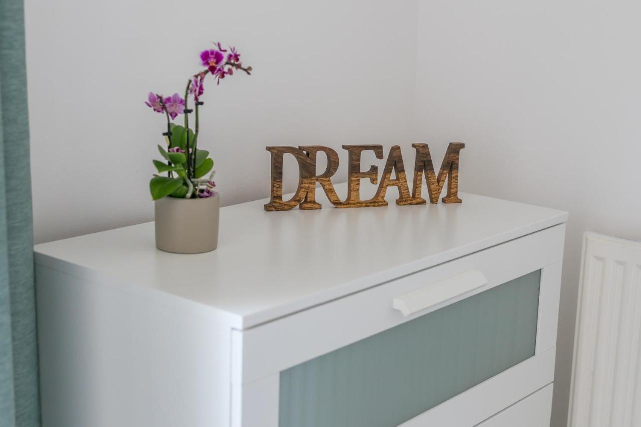 Nice Apartment Garden - 5 Min Disneyland Paris - Val D'Europe Center Chessy  Luaran gambar
